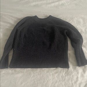 Universal Thread Black Ribbed Crew Neck Sweater